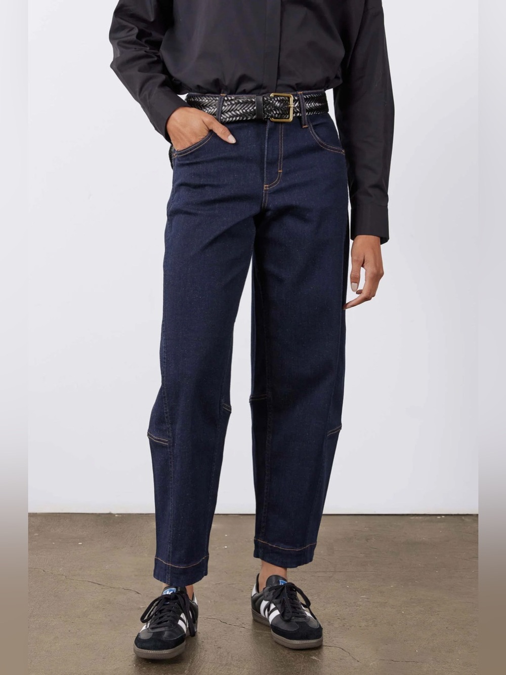 Ruti THE ULTIMATE BARREL LEG JEANS 2.0